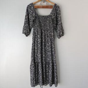 Marine Layer Dress Women's S Black White Abstract Floral Ivy Smocked Tiered Midi